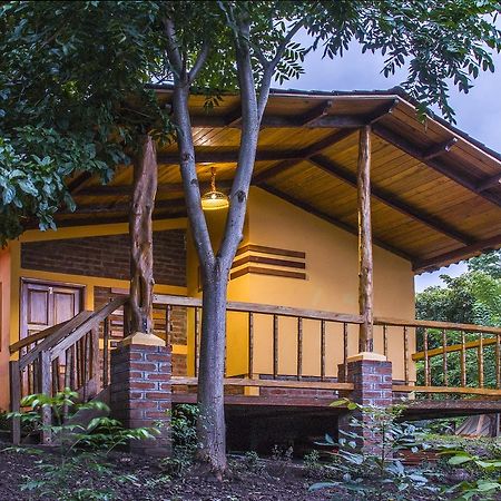 Hotel Congos Mérida エクステリア 写真