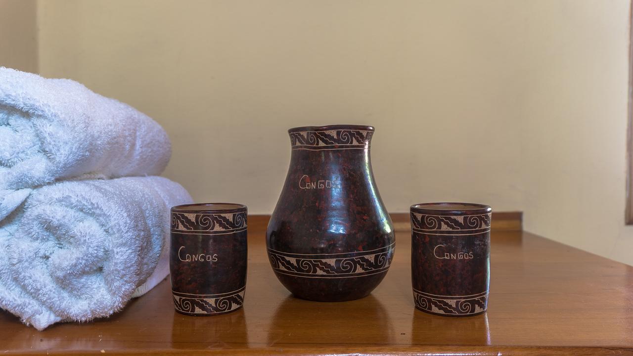 Hotel Congos Mérida エクステリア 写真
